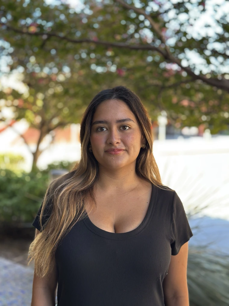 Headshot of Emmie Hernandez