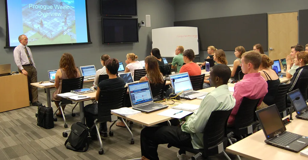 crowded lecture hall